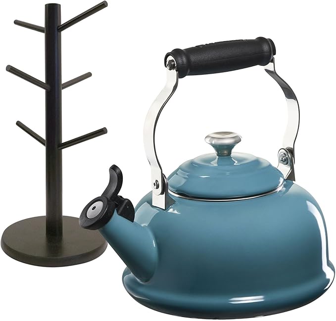 Le Creuset 1.7qt Kettle & divvi! 6-Cup Mug Tree Bundle - Carribbean