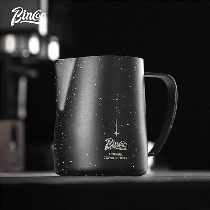 Bincoo Star Milk Frothing Pitcher 21oz/600ml,Espresso Steaming Pitcher,Espresso Machine Accessories,Milk Frother cup,Milk Coffee Cappuccino Latte Art for Home Coffee Bar(Black 20oz)
