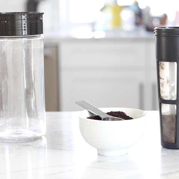 Takeya Tritan Cold Brew Coffee Maker - Airtight Pitcher with Leak-Free Lid - BPA-Free Cold Brew Maker with Silicone Handle - Dishwasher-Safe Pitcher for Homemade Cold Brew - 2 Quart, Black