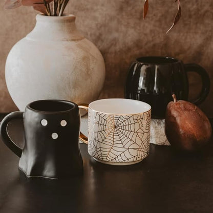 Sweet Water Decor Black Pumpkin Coffee Mug, 19oz Ceramic Fall Mug, Cozy Autumn Home Decor Drinkware for Coffee, Tea & Cider, Microwave & Dishwasher Safe, Fall Gift for Men & Women