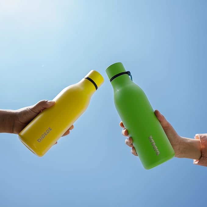 BJPKPK Insulated Water Bottles, 18 oz Stainless Steel Metal Water Bottle with Strap, BPA Free Leak Proof Jugs, Mugs, Flasks, Reusable Thermal Flasks for Sports & Travel, Yellow