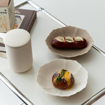 WENSHUO Ceramic Tea Infuser Cup with Stainless Steel Brewing Basket and Lid, Perfect for Steeping Floral Teas, Large Capacity, 20oz, Matte Crème