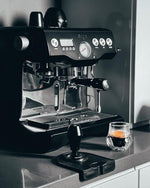 Load image into Gallery viewer, Normcore 58.5mm Coffee Tamper V4 - Spring-loaded Tamper with 15lb / 25lb / 30lbs Replacement Springs - Anodized Aluminum Handle and Stand - Stainless Steel Flat Base