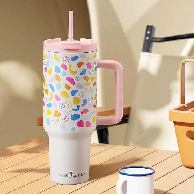 40oz Tumbler with Handle,Double Wall Vacuum Reusable Stainless Steel Insulated Water Bottle,With Leak Proof lid and Straw for Iced or Cold Beverages (Cloud-like White)