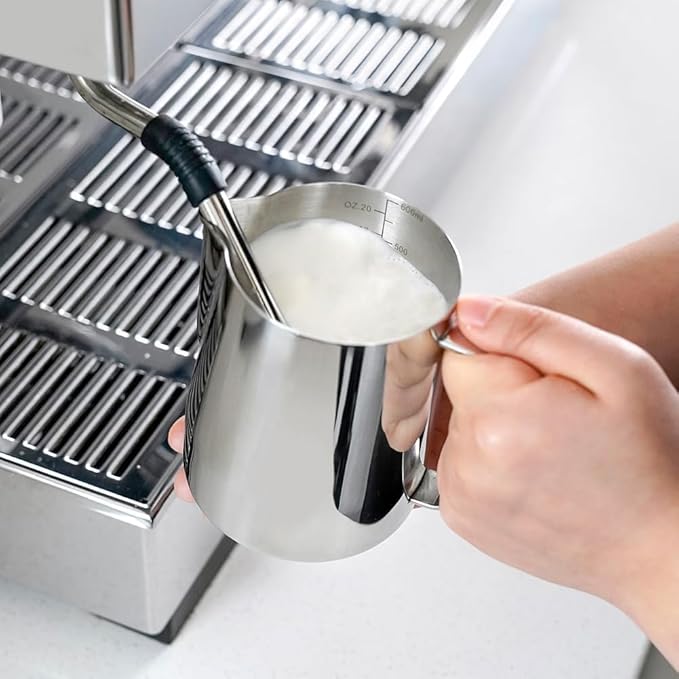 watchget Milk Frothing Pitcher 20oz/600ml Stainless Steel Espresso Steaming Pitcher for Espresso Machines Coffee Frothing Cup Cappuccino Latte Art Milk Jug Cup