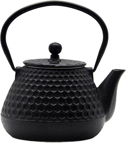 20.3oz Small Cast Iron Teapot, SECHUDO Cast Iron Tea Kettle for Stovetop Safe Coated with Enameled Interior, Cast Iron Tea Pot with Stainless Steel Infuser for Loose Tea (Black Honeycomb Pattern)