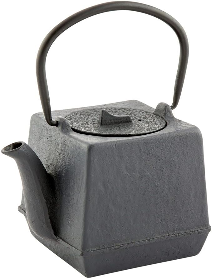 Restaurantware Tetsubin 27 Ounce Cast Iron Teapot 1 Cube Iron Teapot - With Strainer Retains Heat Black Cast Iron Japanese Tea Kettle Curved Handle