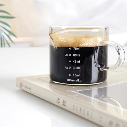 BCnmviku 2 PACK Espresso Glass Measuring Cup Triple Pitcher Milk Cup 75ML Espresso Cups with Handle Shot Glass with V-Shaped Mouth Clear Accessories Milk Frothing Pitcher (2)