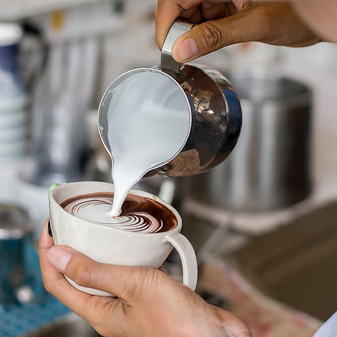 Milk Frothing Pitchers 20 oz, Stainless Steel Espresso Steaming Pitcher with Decorating Pen Coffee Milk Frother Cup with Scale Cappuccino Latte Art Barista Steam Pitchers Milk Frother Cup