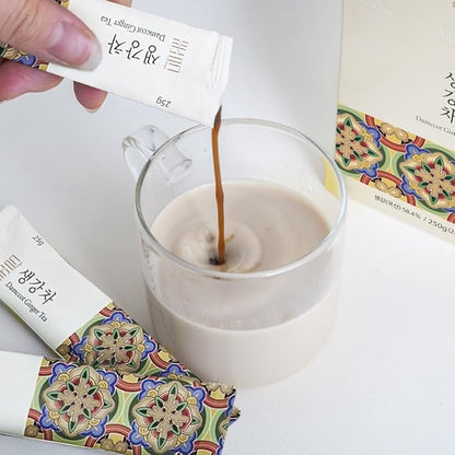 Damccot Korean Ginger Root Extract Tea Stick, Squeezed Ginger Concentrate Herbal Healthy Relaxation Instant Beverage for Hot and Cold, Remedy for Cough, No Preservatives (0.88 oz x 10 Sticks)