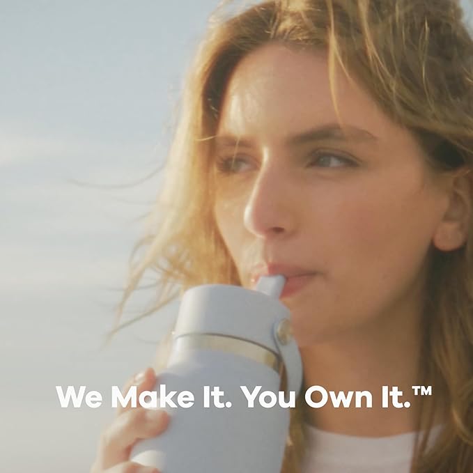 Hydro Flask Water Bottle - Insulated Stainless Steel - Wide Mouth Flex Straw Lid, Non Spill, Leakproof and Refillable in 32 Oz Surf Blue