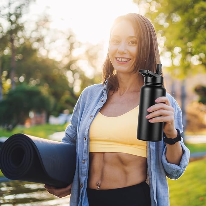 DOMICARE 32 oz Insulated Water Bottle, Vacuum Insulated Stainless Steel Sports Water Bottle with Straw Lid & Spout Lid, Leakproof, Reusable - Travel, Camping, Bike, Black