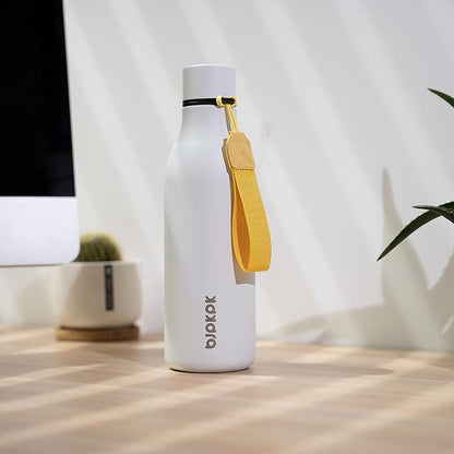 BJPKPK Insulated Water Bottles, 18 oz Stainless Steel Metal Water Bottle with Strap, BPA Free Leak Proof Jugs, Mugs, Flasks, Reusable Thermal Flasks for Sports & Travel, White