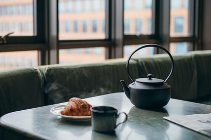 BALMUDA MoonKettle | Electric Kettle with Temp Control (122°F - 212°F) | HOLD & Keep Warm | 900ml (30 fl oz) | Soothing Ambient Light & Sound | Precision Pour Spout | Black