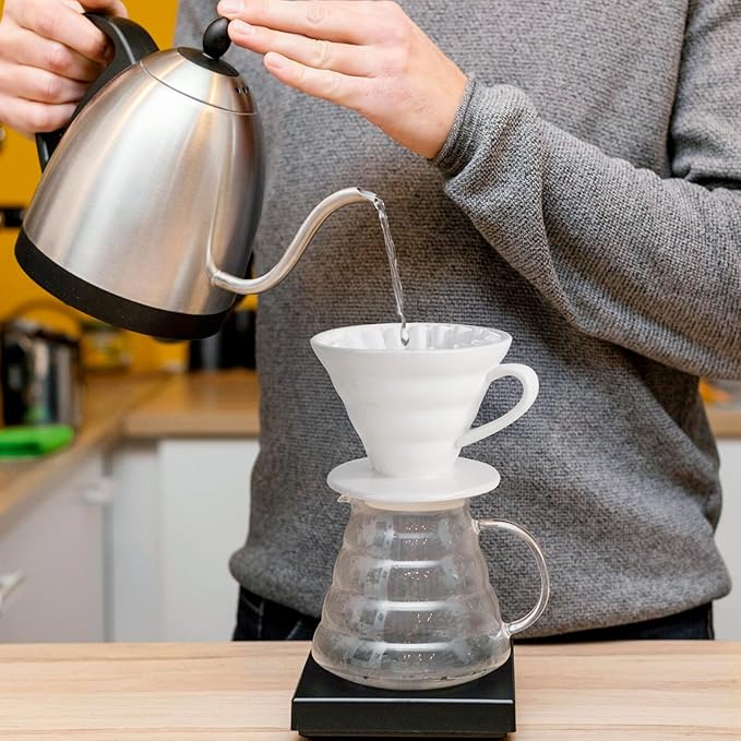 Segarty Disposable Basket Coffee Paper Filters Small Size, 50 Count 1-2 Cup White Paper Pour Over Maker Basket Dripper for Home and Office Use, Ideal Coffee Bar Pot Accessory for Most Brewer Machines