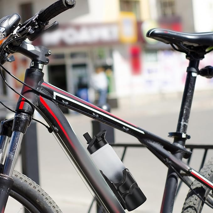 DOMICARE Insulated Water Bottle, 22 oz Vacuum Insulated Stainless Steel Reusable Sports Bottle with Straw Lid & Spout Lid for Travel, Camping, Bike, Leakproof, Black/White, 1 Pack