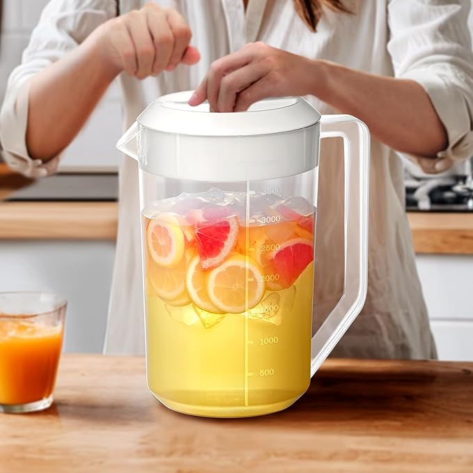 Amazing Abby - Kitchen Party - 4-Quart Plastic Pitcher (1-Pack), Unbreakable Water Pitcher with Lid, BPA-Free, Heat-Resistant, Dishwasher-Safe, Great for Both Iced and Hot Drinks, Indoors and Outdoors