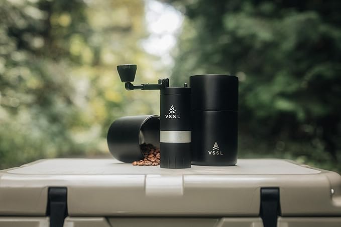 Nest Pour Over Coffee Kit + Java G25 Grinder Gift Set, Contains Two 10 Oz Mugs, Splash Proof Lid, Pour Over Coffee Dripper, Java G25 Grinder and Storage Connector, Black