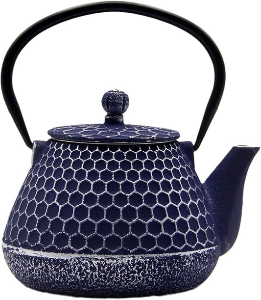 20.3oz Cast Iron Teapot, Small Tea Kettle for Stovetop Safe With Enameled Interior, Stainless Steel Infuser for Loose Tea (Blue Honeycomb Pattern)