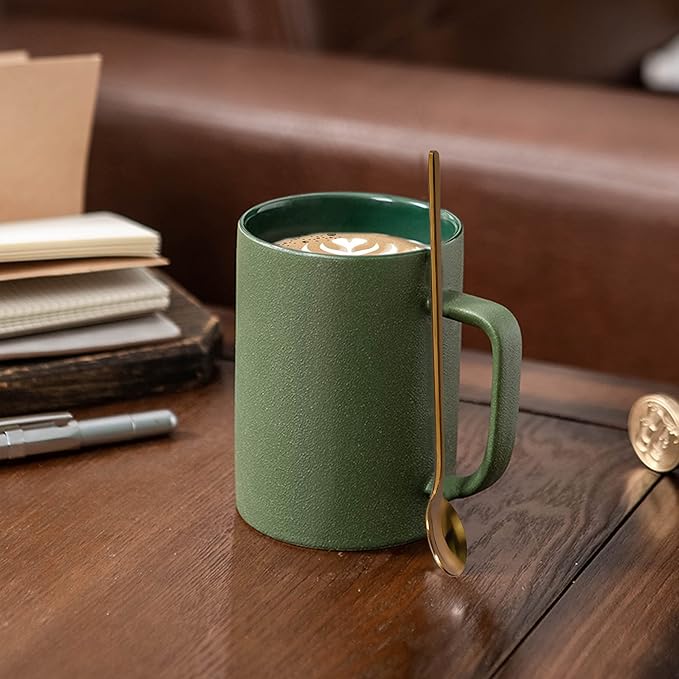 Coffee Mugs Matte Frosted Porcelain Tea Cup Home Office Restaurant Drinking Cups with Long Small Cute Coffee Spoons, Set of 2, 2 Mugs 2 Spoons, Safe for Microwave & Dishwasher, Gift Ideas, Green/Gold