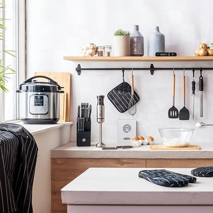 MasterChef Immersion Blender Handheld, Stainless Steel Hand Held Blending Stick Emulsifier with Chopper Attachment and Measuring Jug, Puree Blender for Making Baby Food, Soup, Sauces etc, 400W