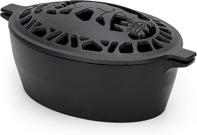 Wood Stove Steamer 2.5 Quart, Wood Stove Humidifier with Decorative Bear Pattern, Cast Iron Steamer for Wood Stove Rust Resistant Matte Black