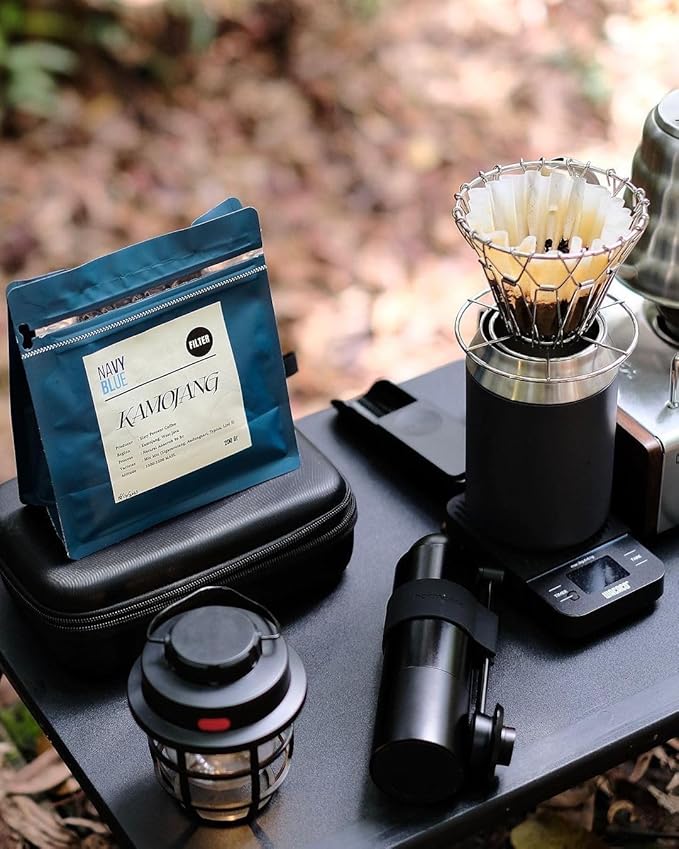 Normcore Manual Coffee Grinder V3, Hand Coffee Grinder with 46mm Contemporary Conical Burr, Internal Adjustable Setting, Double Bearing Positioning, Portable Coffee Grinder with Carrying Case