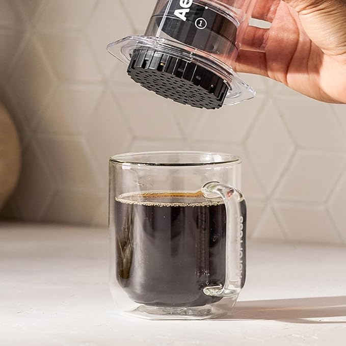 AeroPress Coffee Maker Natural Paper Micro-Filters – Round Replacement Coffee Filters, Unbleached, Compostable Paper Filters, Fits Standard Size AeroPress Coffee Makers, 2 Pack (400 Count)