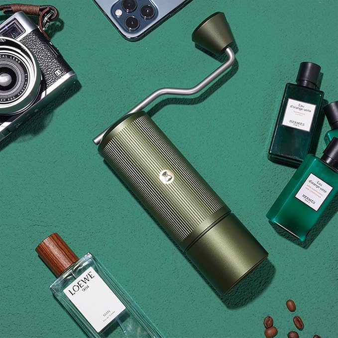 TIMEMORE Manual Coffee Grinder Chestnut Xlite Capacity 30g Household Hand Coffee Grinder High-precision External Adjustment Scale for Travel/Camping - Green