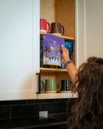 Load image into Gallery viewer, Egyptian Chamomile Tea, Organic Loose Leaf Herbal Tea – Cozy, Calming – Supports Stress Relief, Relaxation &amp; Sleep – 4 oz Resealable Bag (Makes 50 Cups) – The Elegant Elephant