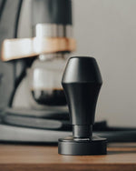 Load image into Gallery viewer, Normcore 45.5mm Spring Loaded Coffee Tamper V4 Fits Flair Pro, Pro 2, 304 Stainless Steel Flat Base, Ergonomic Anodized Aluminum Handle, Black