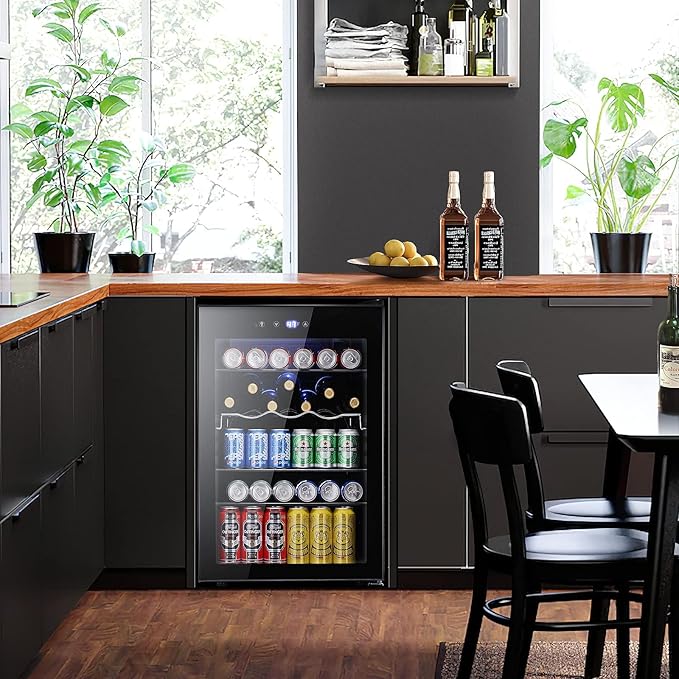 Kismile 4.5 Cu.ft Beverage Refrigerator and Cooler,126 Can Mini Fridge Glass Door with Digital Temperature Display for Soda,Beer or Wine,small Drink Dispenser Cooler for Home,Office or Bar (Black)
