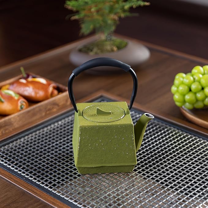 Cast iron Teapot, Tea Kettle for Stovetop Safe with Stainless Steel Infuser,Japanese Hand-made Square Tea Pot Coated with Enameled Interior for 27oz,780ml Green