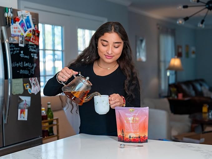 English Breakfast Tea, Organic Loose Leaf Black Tea – Robust, Full-Bodied, Classic Blend – Drink Hot or Iced – 4 oz Resealable Bag (Makes 50 Cups) – The Elegant Elephant