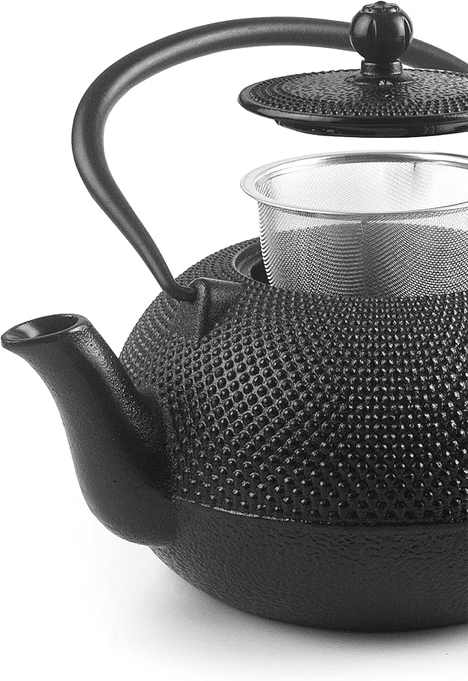 IBILI 40 Oz Cast Iron Teapot with Infuser | Made in Spain | Hammered Texture, Enameled Interior, Stovetop & Induction Compatible, Japanese Kettle for Loose Leaf Tea, Tetsubin Design, Black
