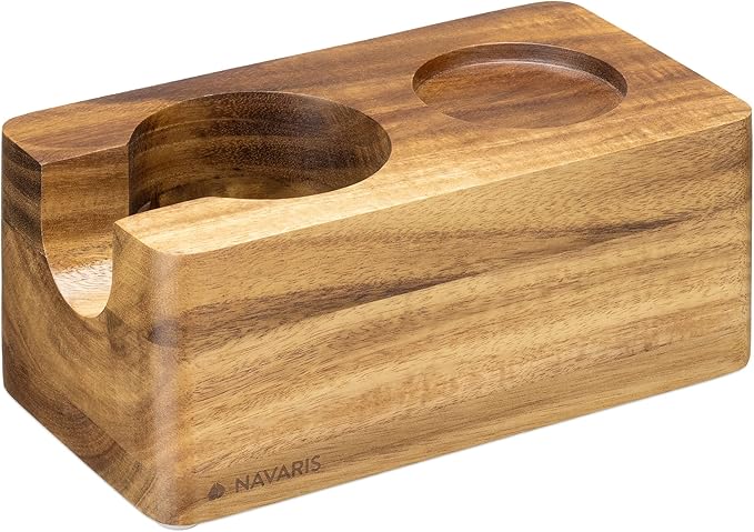 Navaris Wood Coffee Tamper Station - 51mm Tamper Holder for Espresso Machine Accessories - Wooden Portafilter Stand for Kitchen, Bar, Restaurant, Cafe