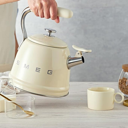 SMEG Retro Stovetop Whistling Kettle – 2.4Q (Cream)