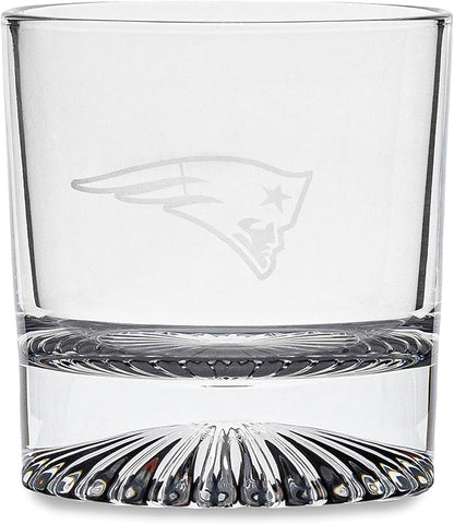 The Memory Company Officially Licensed NFL Wood Boxed Drinkware Set, with 2 Rocks Glasses and Cooling Cubes, New England Patriots
