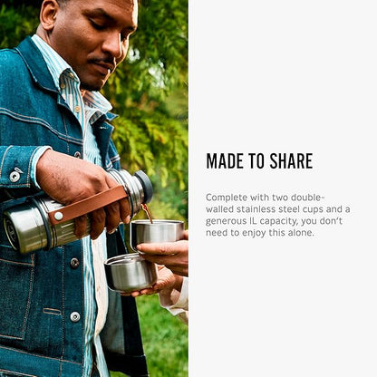 BLACK+BLUM - Insulated Explorer Flask Duo - Vacuum Insulated 304 Stainless Steel Flask with Leak Proof Lid, Nylon Carry Strap and two double-walled steel cups - Keeps Hot and Cold for 24 hours - 1L