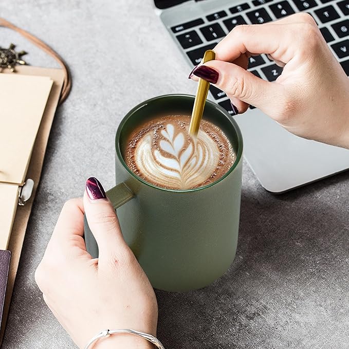 Coffee Mugs Matte Frosted Porcelain Tea Cup Home Office Restaurant Drinking Cups with Long Small Cute Coffee Spoons, Set of 2, 2 Mugs 2 Spoons, Safe for Microwave & Dishwasher, Gift Ideas, Green/Gold